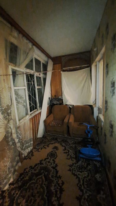 Чирчик шахар 
8-микрораён 16-мактаб ёнида янги планировка 
#2-хона