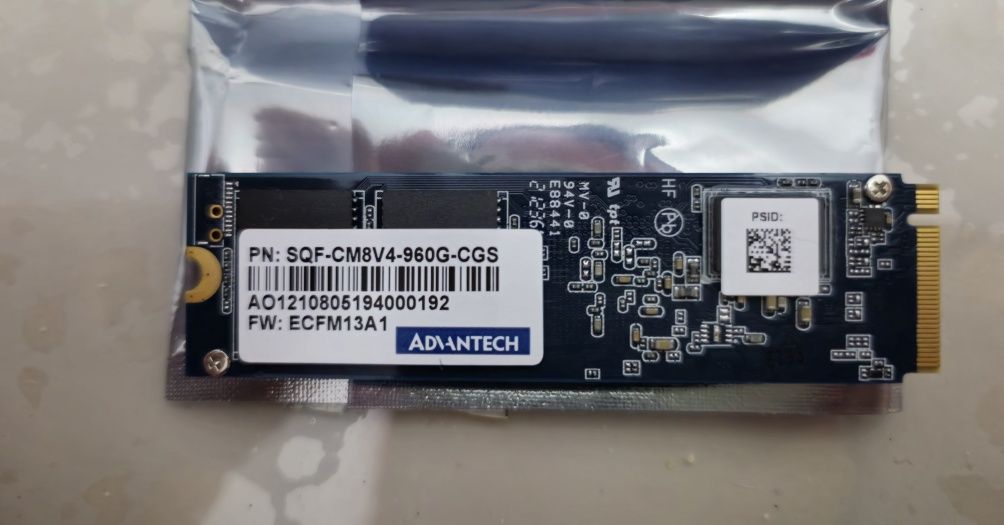 SSD M2 - 1TB - 3,3V - 2280 TLC/PCIe/NVMeGen. III x4, Sigilate!