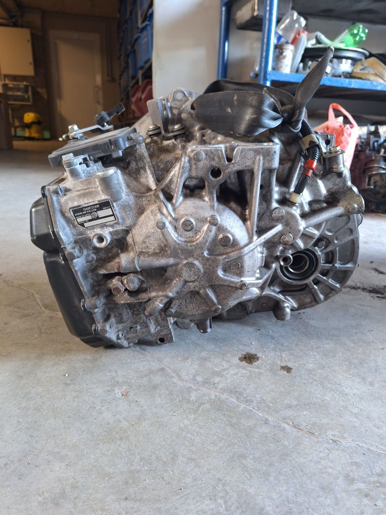 Скоростна кутия за BMW 2, X1 / БМВ 2, Х1 AISIN 6ск