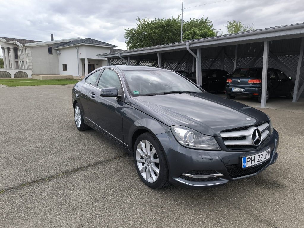 Vând Mercedes C 250 CGI, 204 cp. fab. 2013