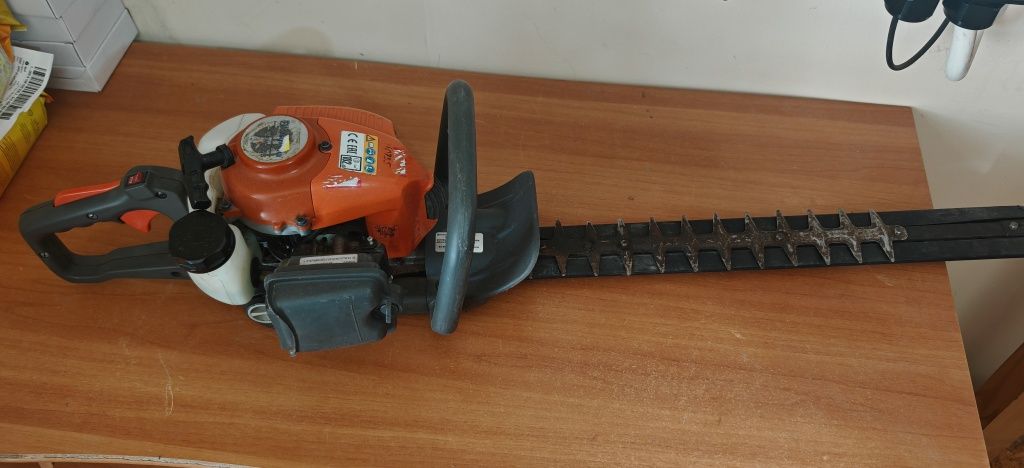 Scule grădinărit stihl foarfecă, suflanta, motocositoare,