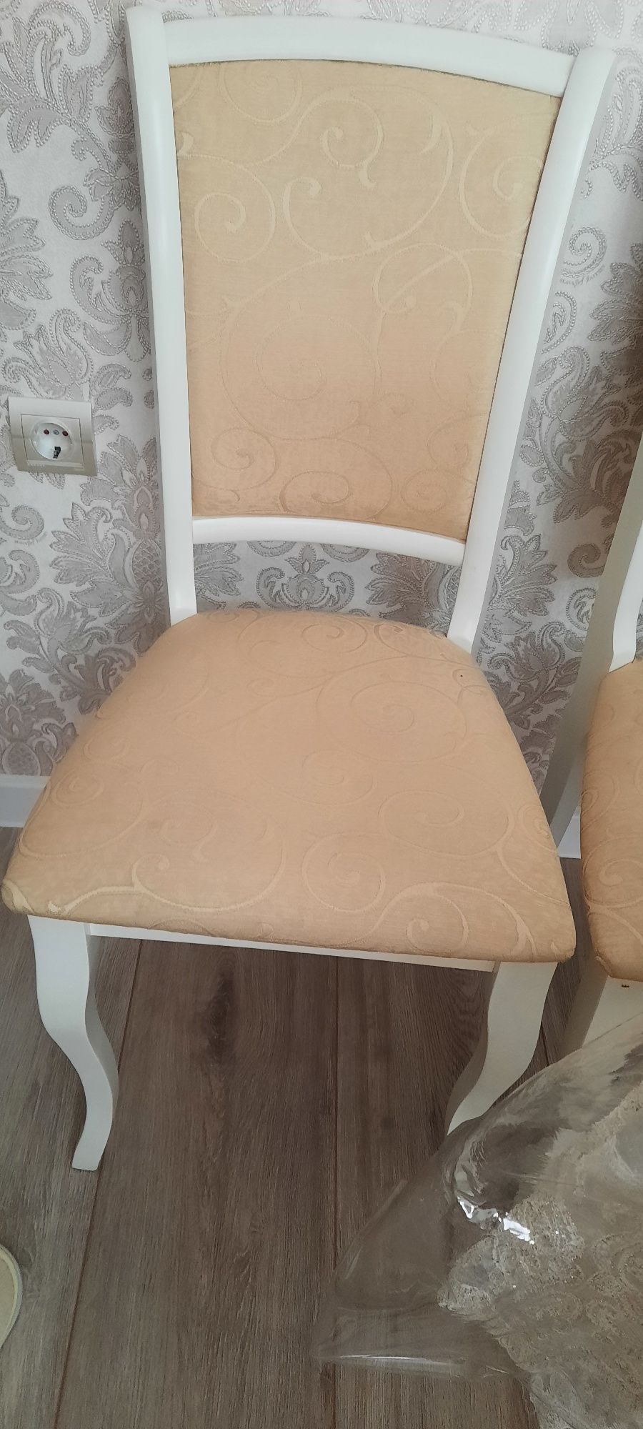 Стулья для гостиной