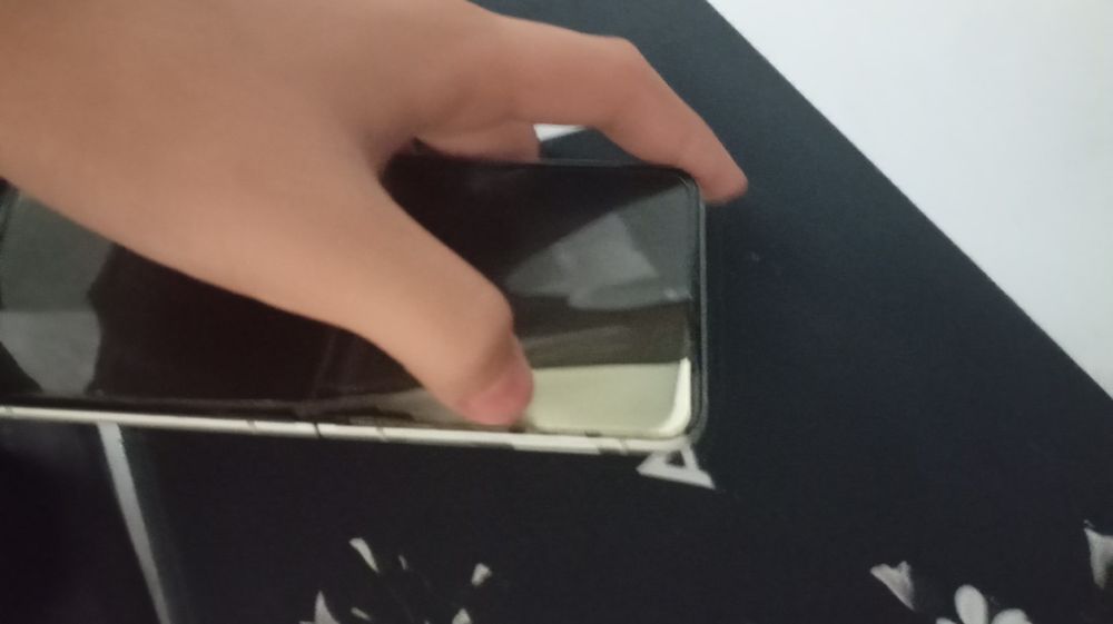 Продам телефон samsung z flip 3