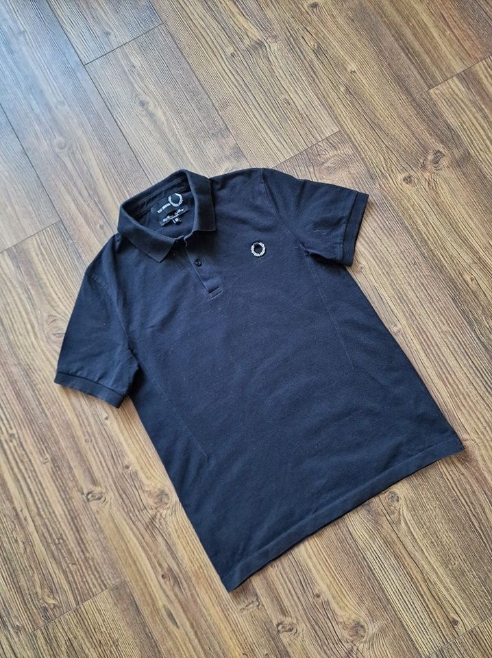 Страхотна мъжка тениска FRED PERRY размер M