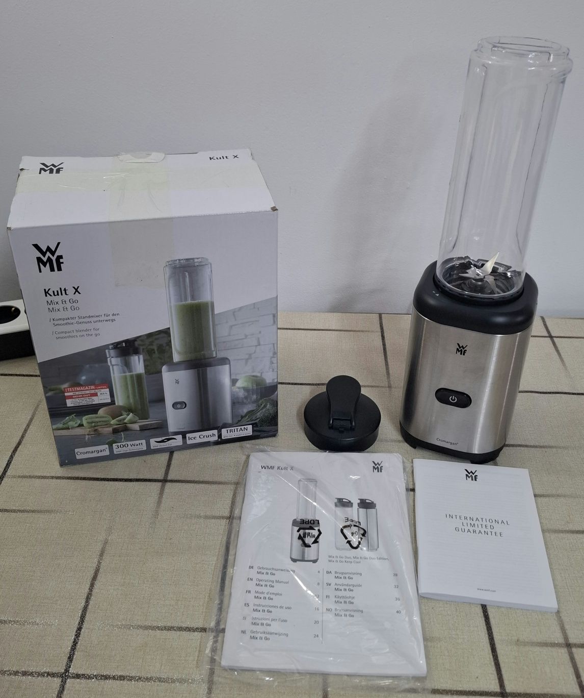 Блендер за смути WMF CULT X MIX & GO 600 мл,300W