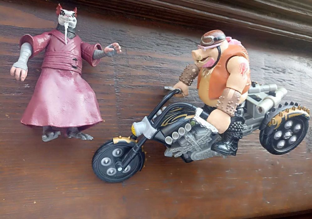 BEN 10/Бен Тен Каравана, фигури "Костенурките нинджа" и др.