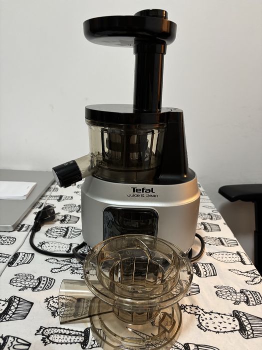 Storcator de legume si fructe Tefal
