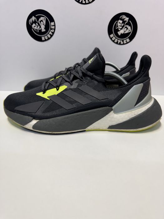 Маратонки ADIDAS BOOST .Номер 43.5