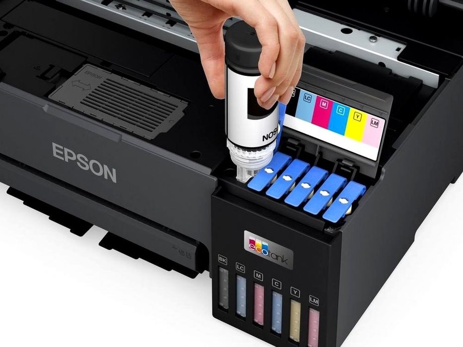 Epson l8050 рабочий в хорошем состоянии
