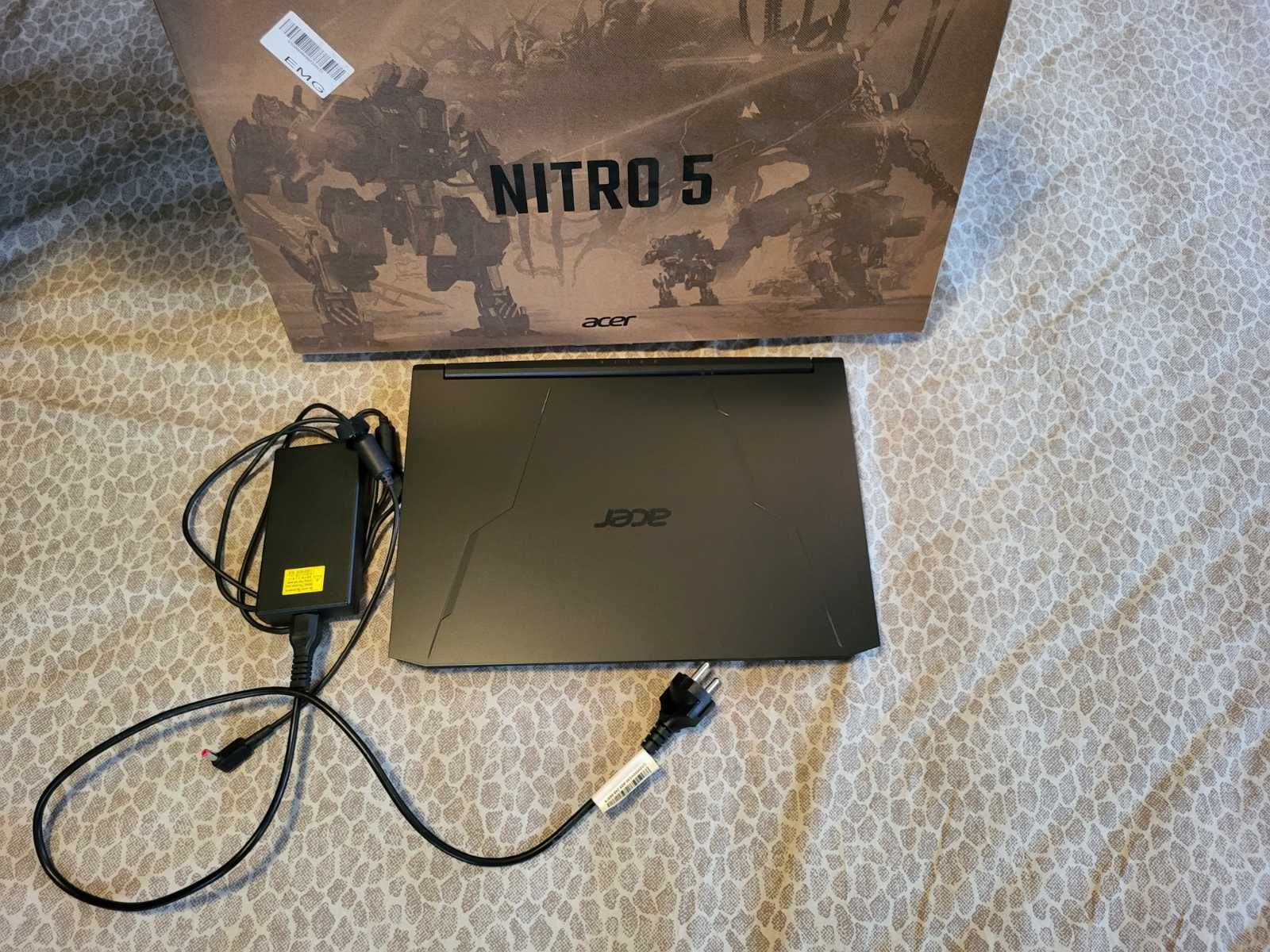 Геймърски лаптоп Acer Nitro 5 AN515-57-75CG