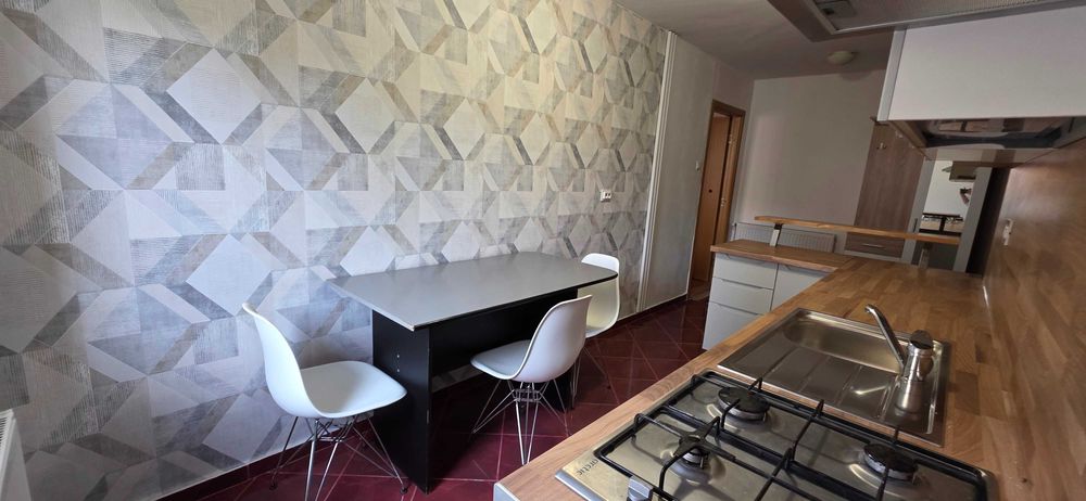 Inchiriez apartament 2 camere, Racadau