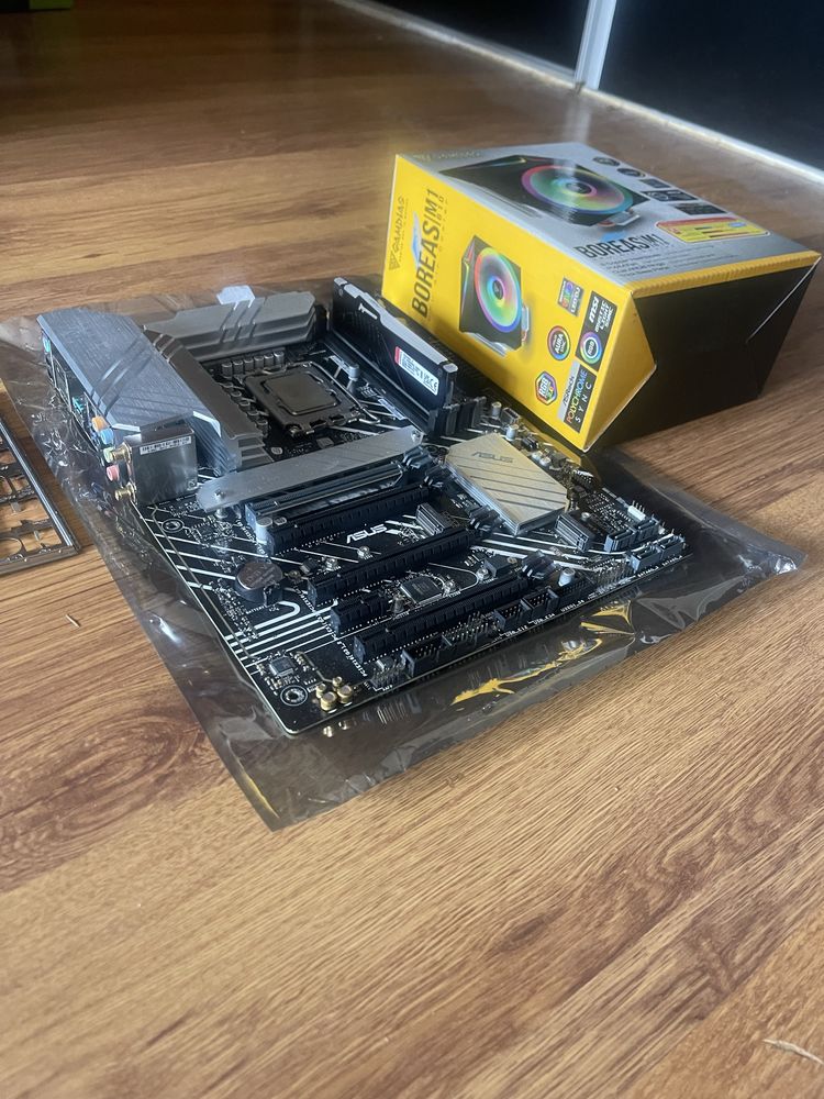 Геймърски комплект/ I7 14700KF/Z690/32GB/Cooler Gamdias