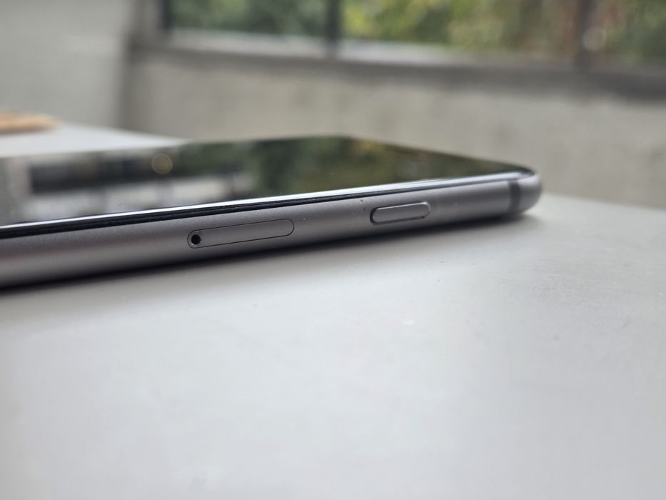 iPhone 6s 64GB нова батерия