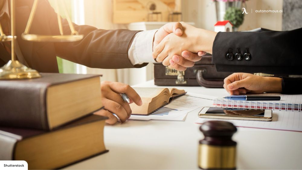 Юридические услуги