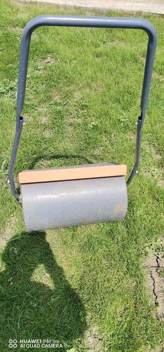 Vând tăfălug pentru nivelat teren.