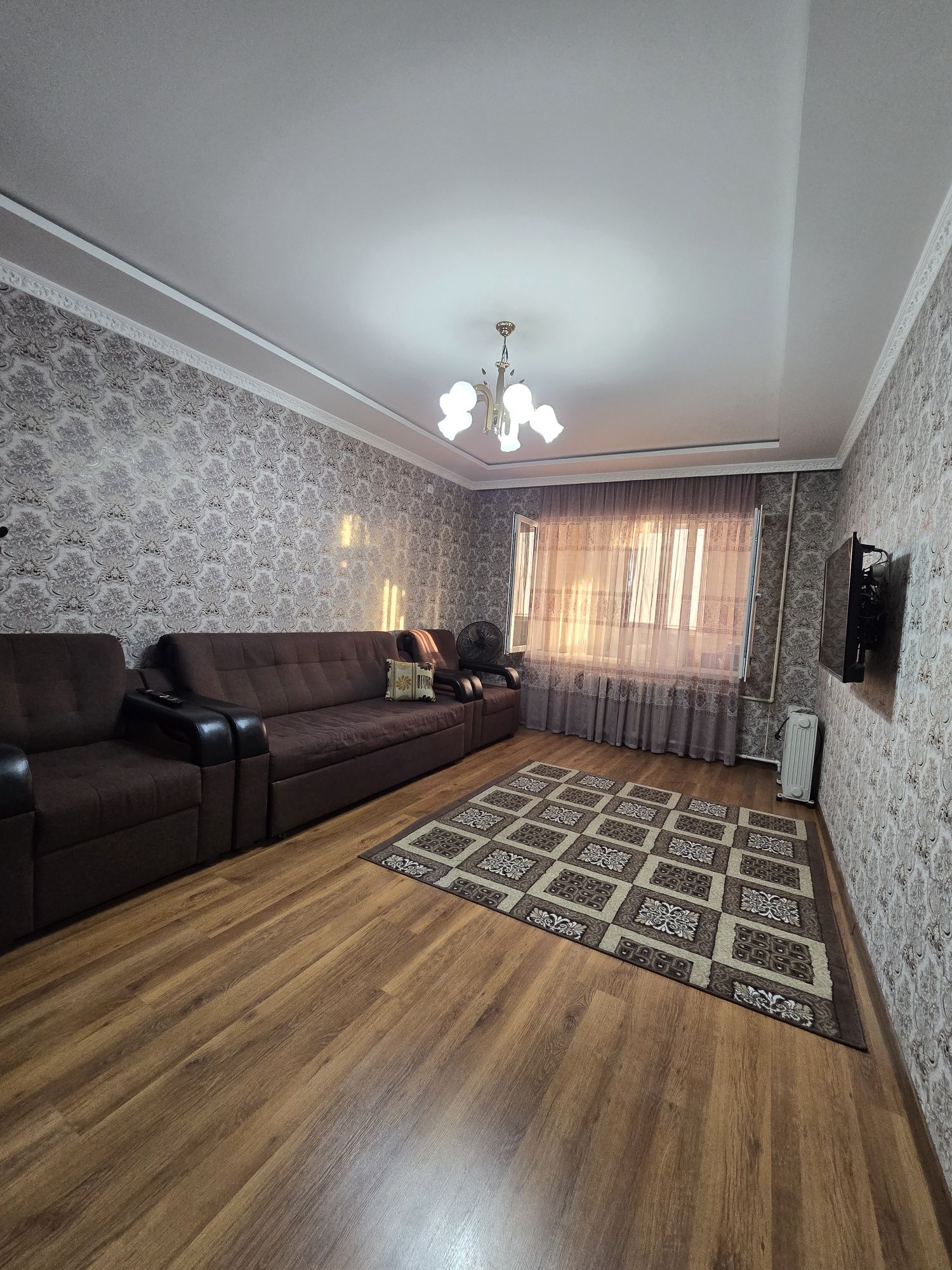 2х комнатная квартира,77 я серия Чиланзар