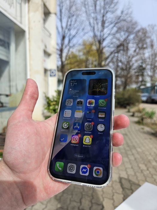 iPhone 16 pro 256gb с гаранция