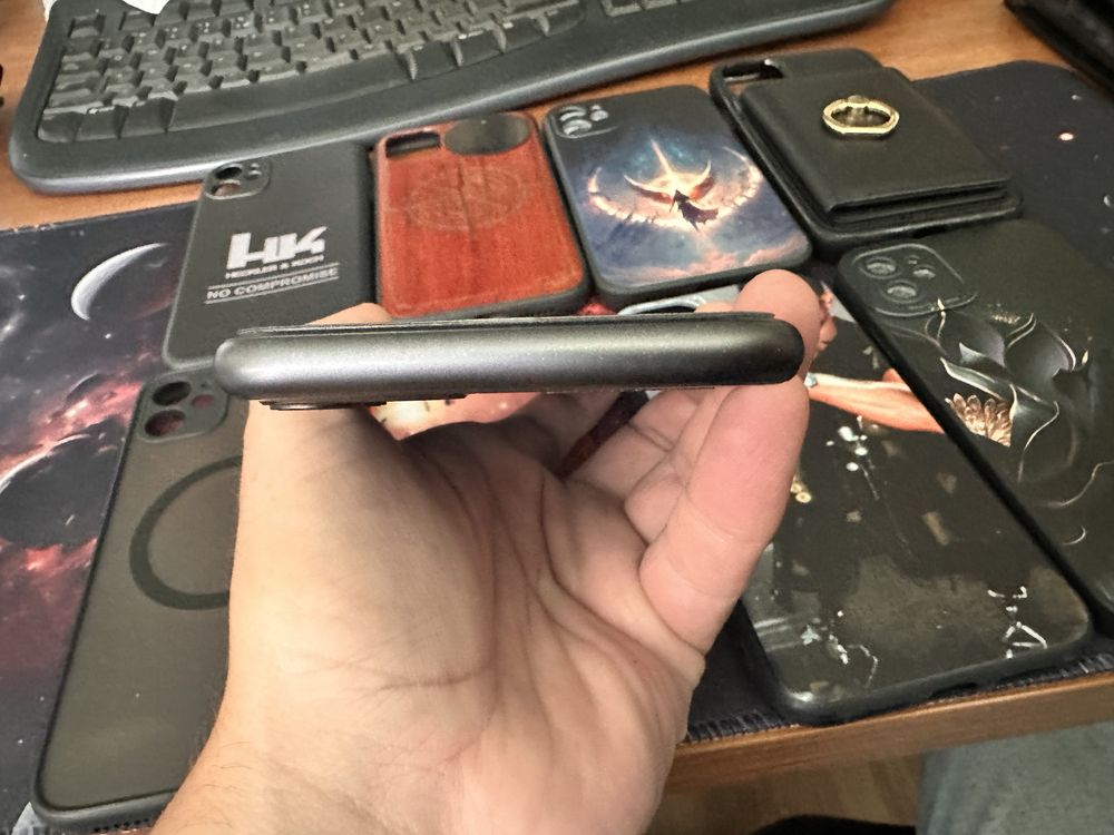 Iphone 11 64 GB Черен
