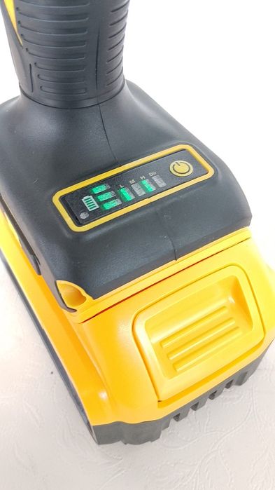 Autofiletanta impact Dewalt DCF860