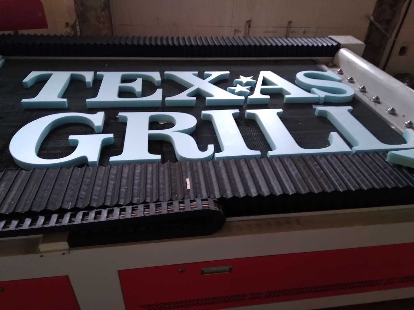 Debitare,sculptare,lemn,alucobond, plastic,polistiren. metale  CNC,