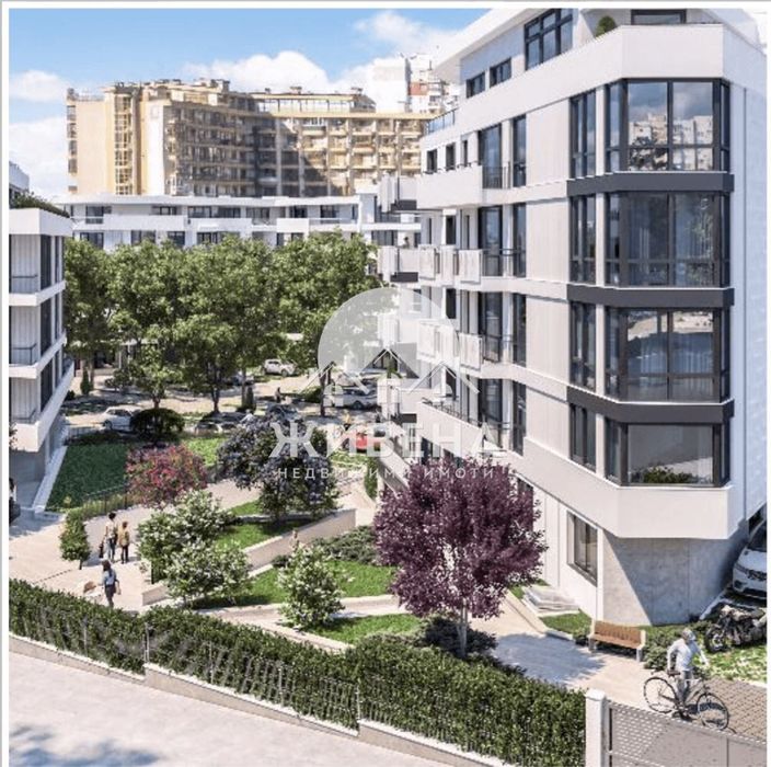 Продава се Двустаен апартамент в Варна, Възраждане 1 - 99 кв.м за 1755 €/кв.м - Снимка #2