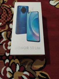 Продавам honor 50 lite