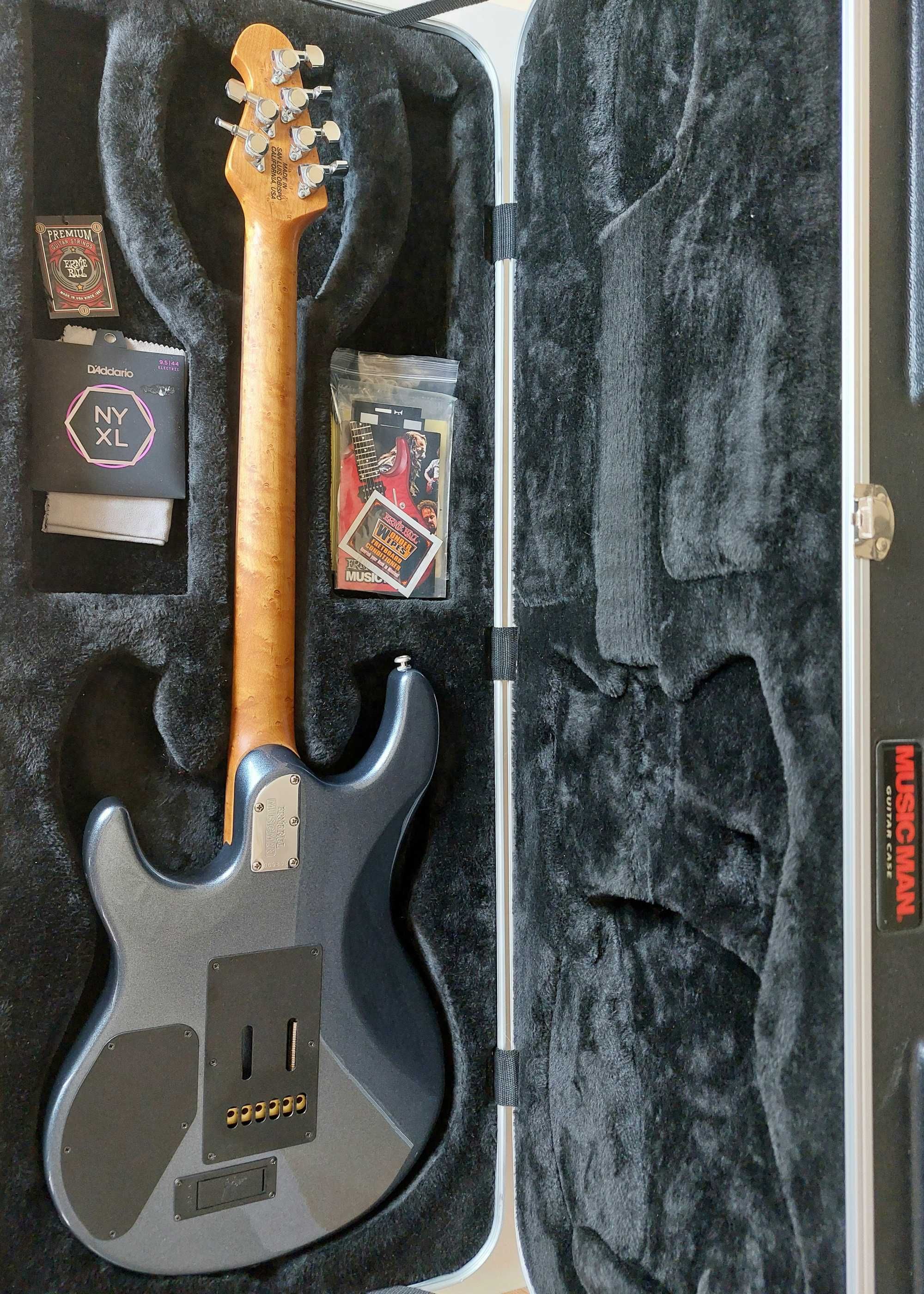Musicman Luke 3 Bodhi blue