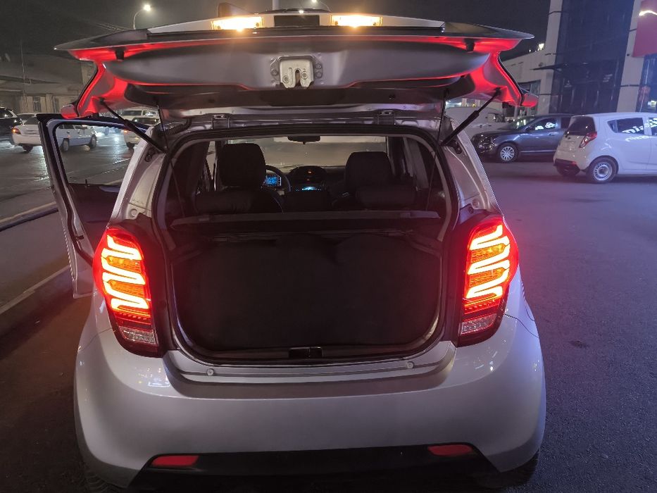 Спарк 2016й 3 поз метан газ