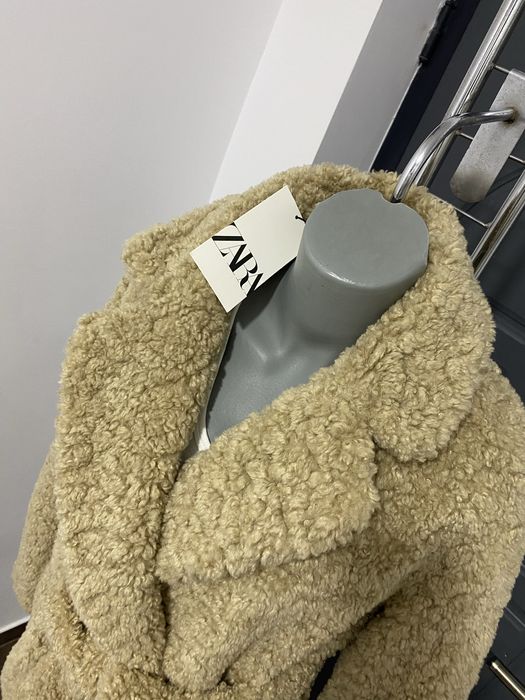 Pardesiu Zara imitatie lana miel