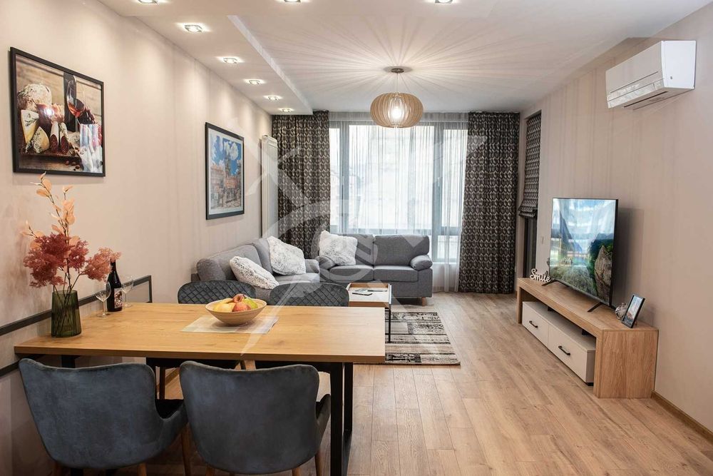 Дава се под наем Двустаен апартамент в София, Кръстова вада - 82 кв.м за 897.6 € - Снимка #1