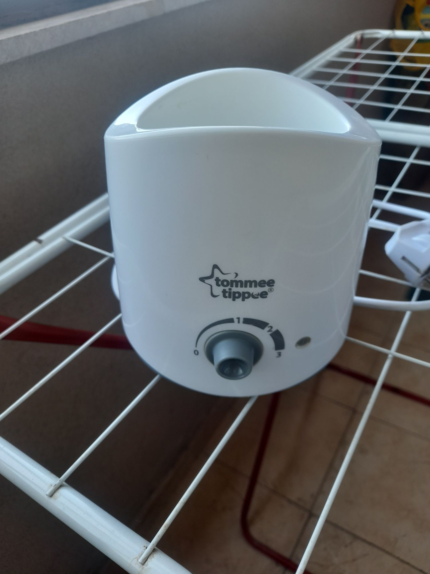 Уред за затопляне на мляко Tommee Tippee
