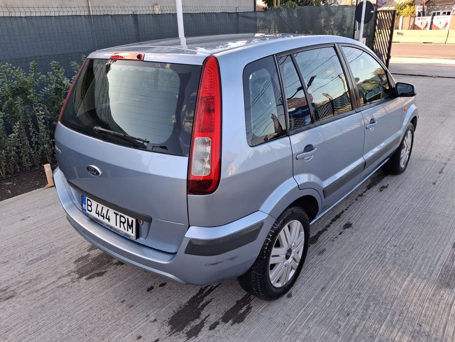 Ford Fusion 16 Benzină  114000 Km
