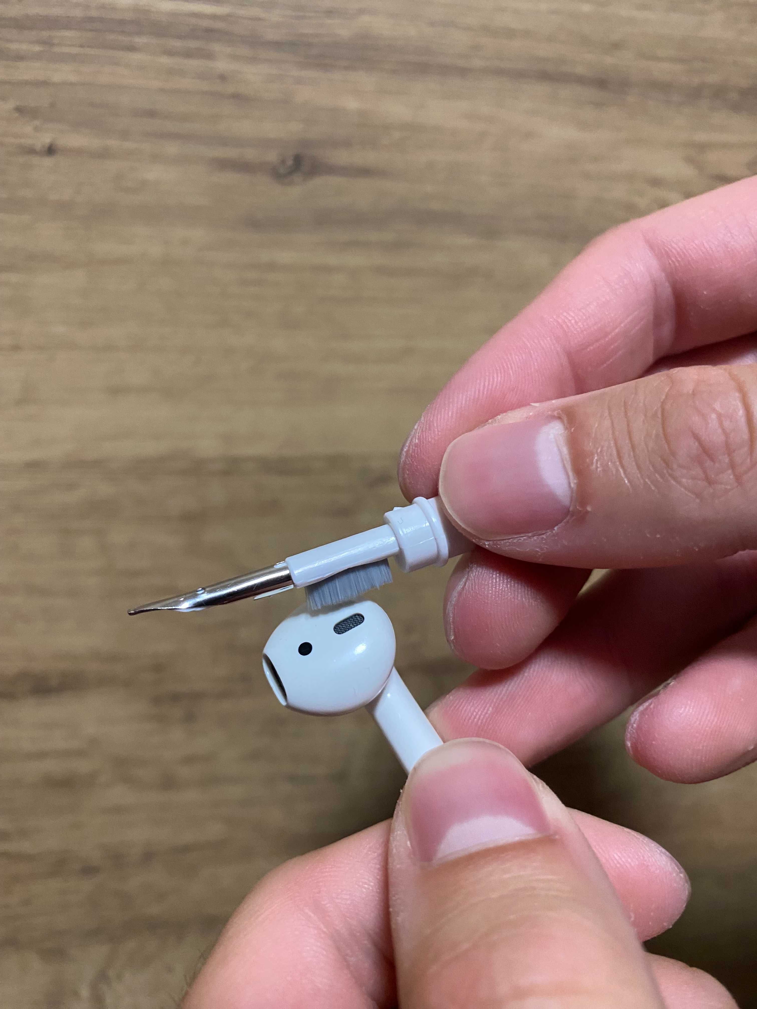 AirPods cleaner \ чистач за слушалки