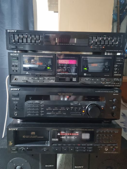 Linie audio Sony cu boxe