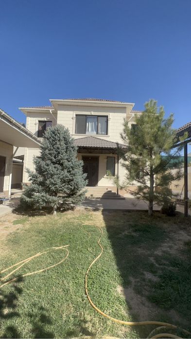 Дом продается, район Самал-2, в конце улицы Казиева, эитный район