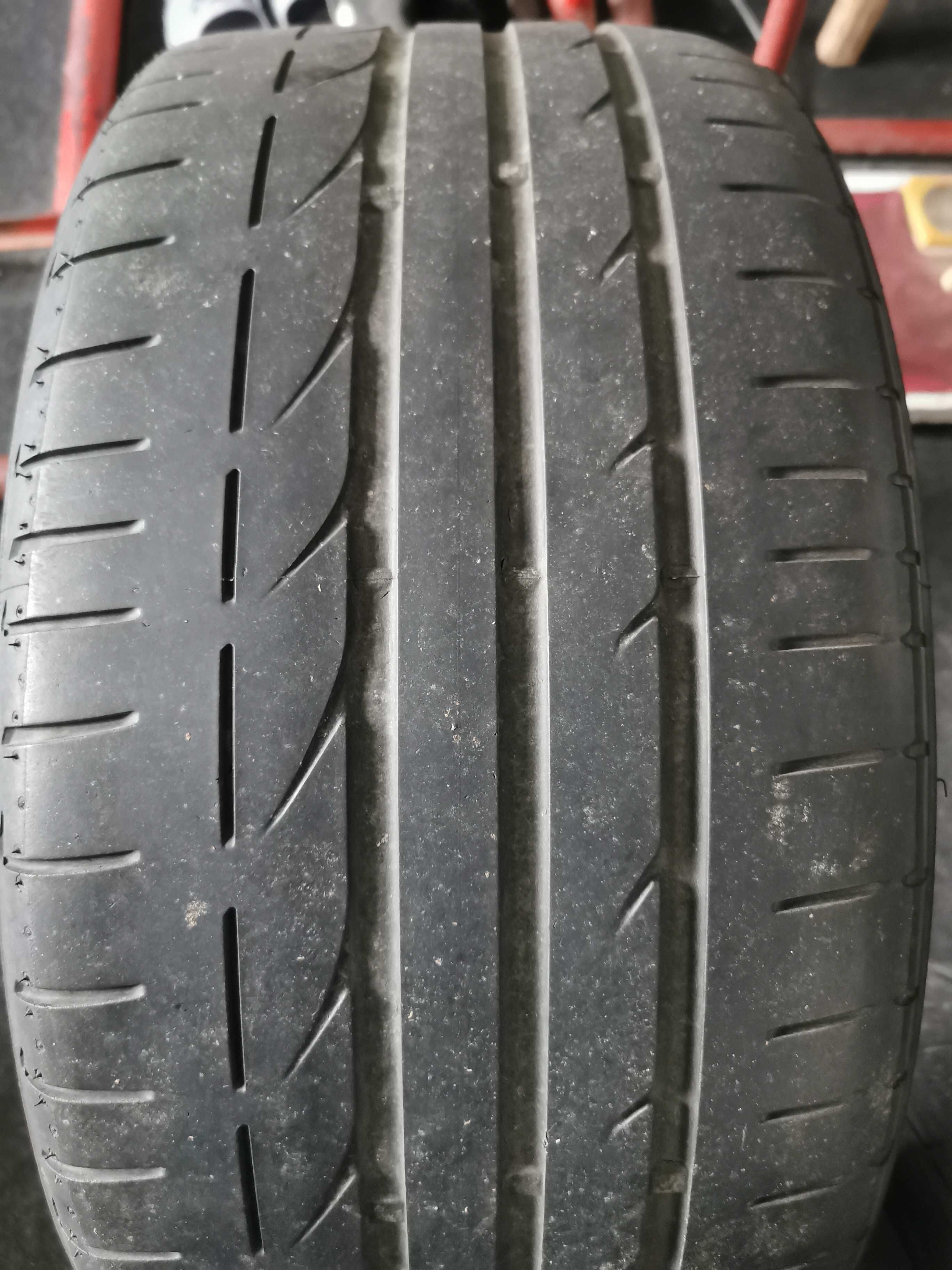 4 Anvelope Brigestone Potenza runflat vara 225 /40 /19 și 255/35/19