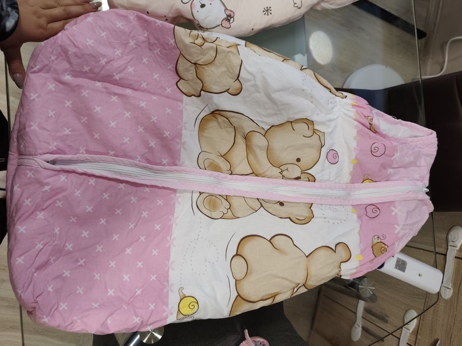 Спални чували за бебе