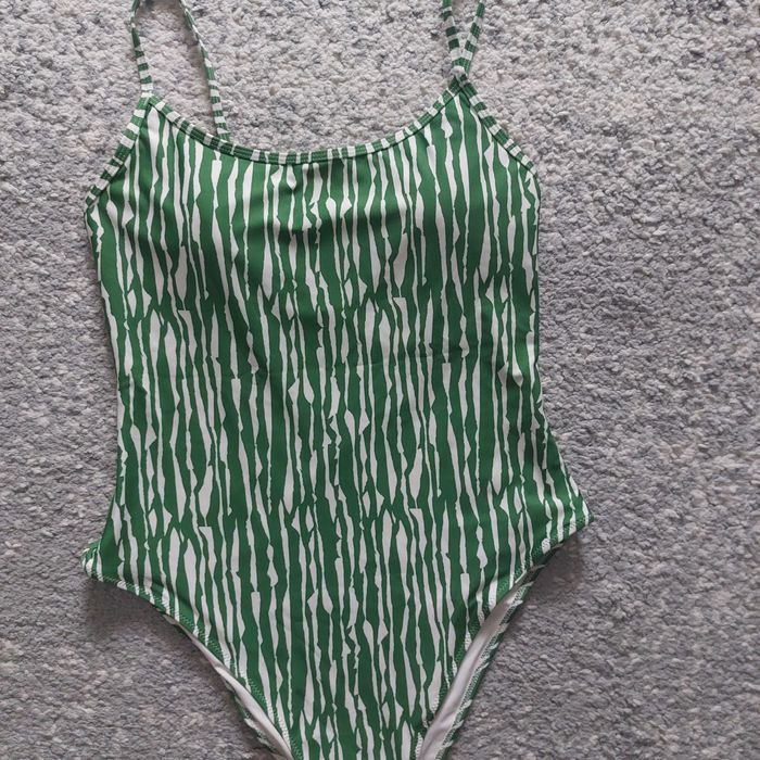 Costum de baie H&M