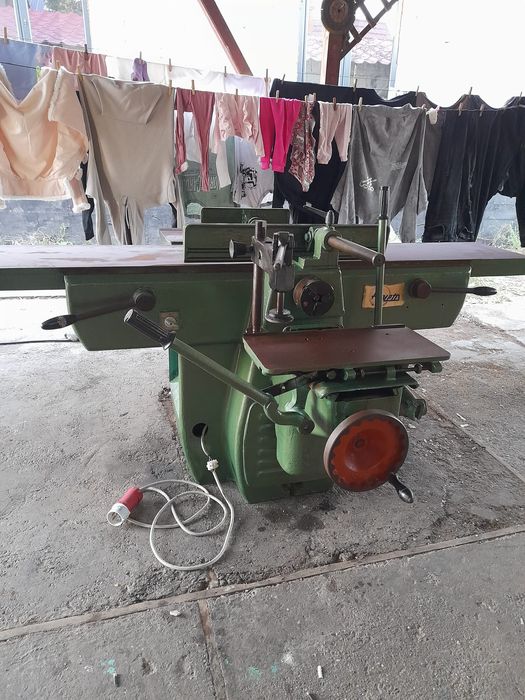 Combinata tâmplărie  abric