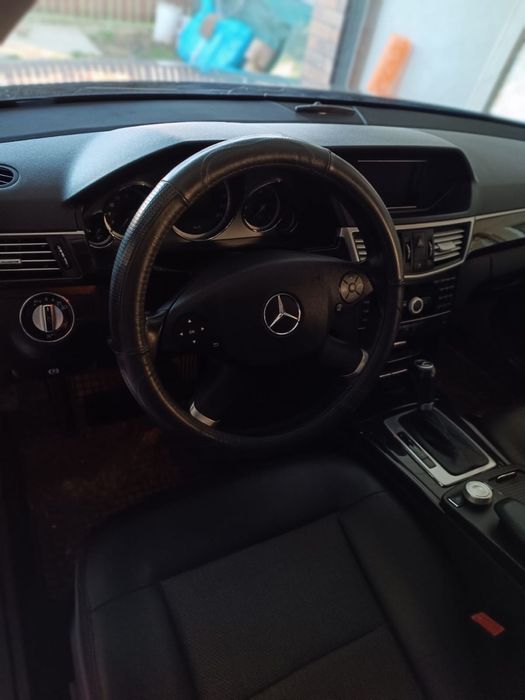 Mercedes E-Class W212 2.2 CDI Avantgarde BlueTEC