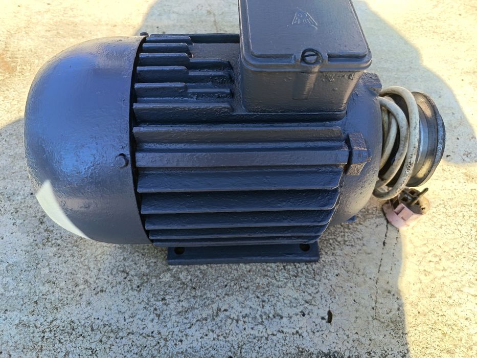 MOTOR Trifazic 2.2KW