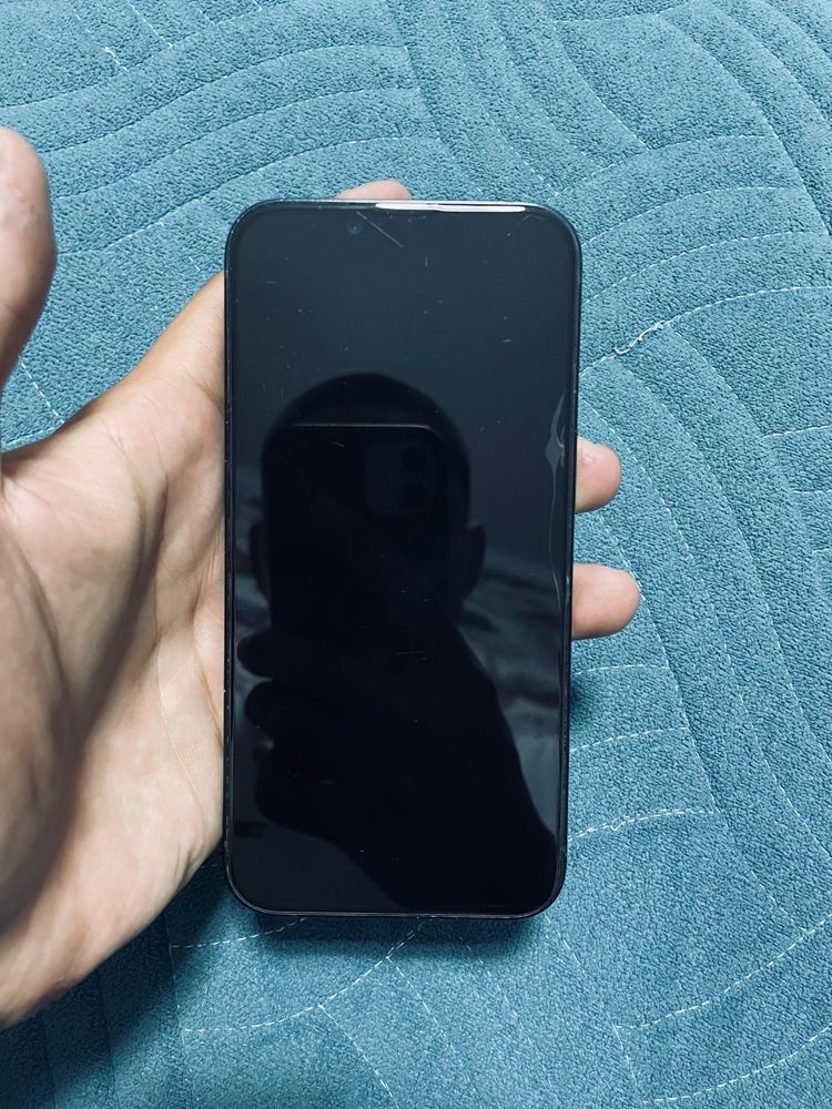 iPhone 14 идеалн