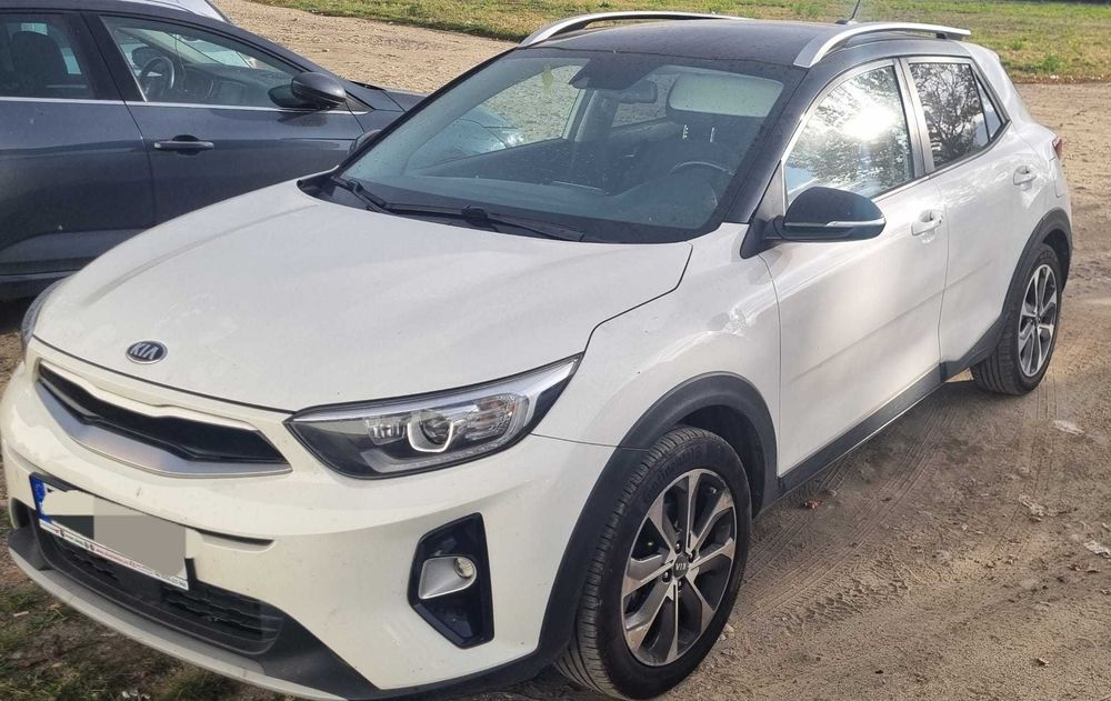 Kia Stonic-2018-120cp-Navigatie+Camera
