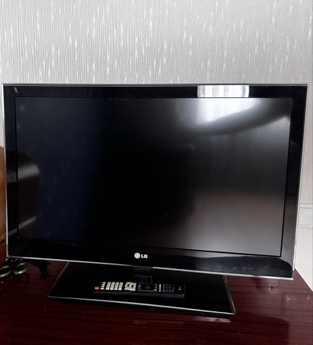 Телевизор плоский