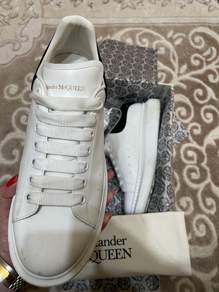 Vand Alexander Mcqueen Negri