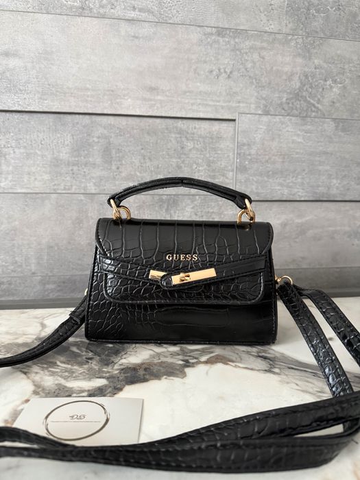 Черна чанта за жени