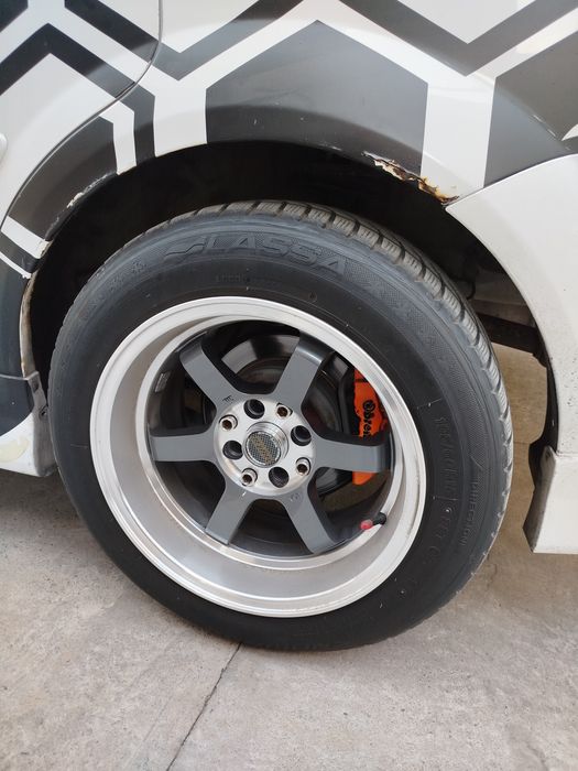 Diska balon sotuda tikka