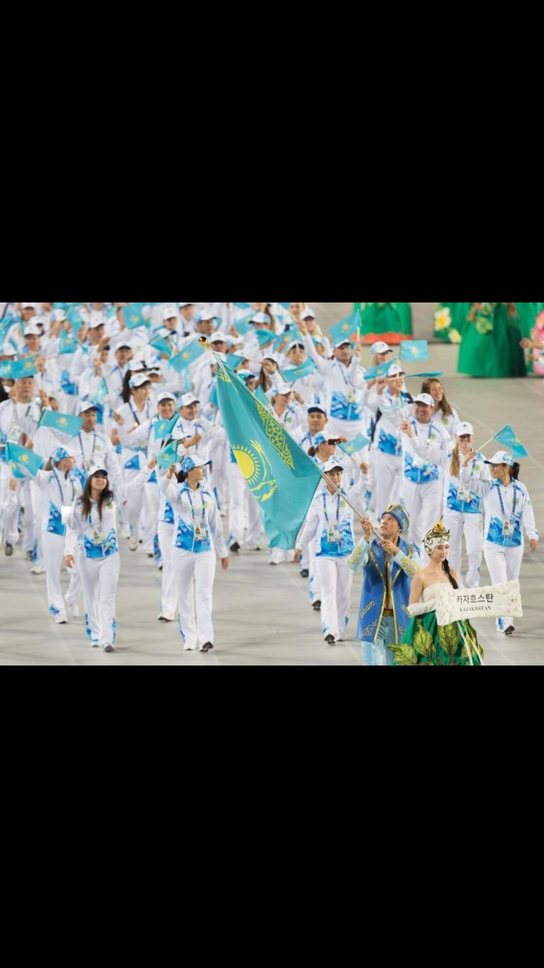 Спортивка  Олемпийка Форма Казахстан 48-50размер