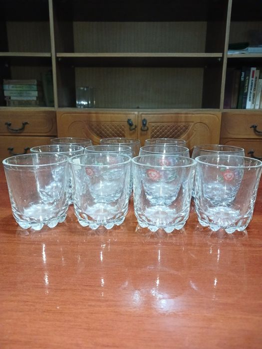 Продаётся стаканы. 13 штук