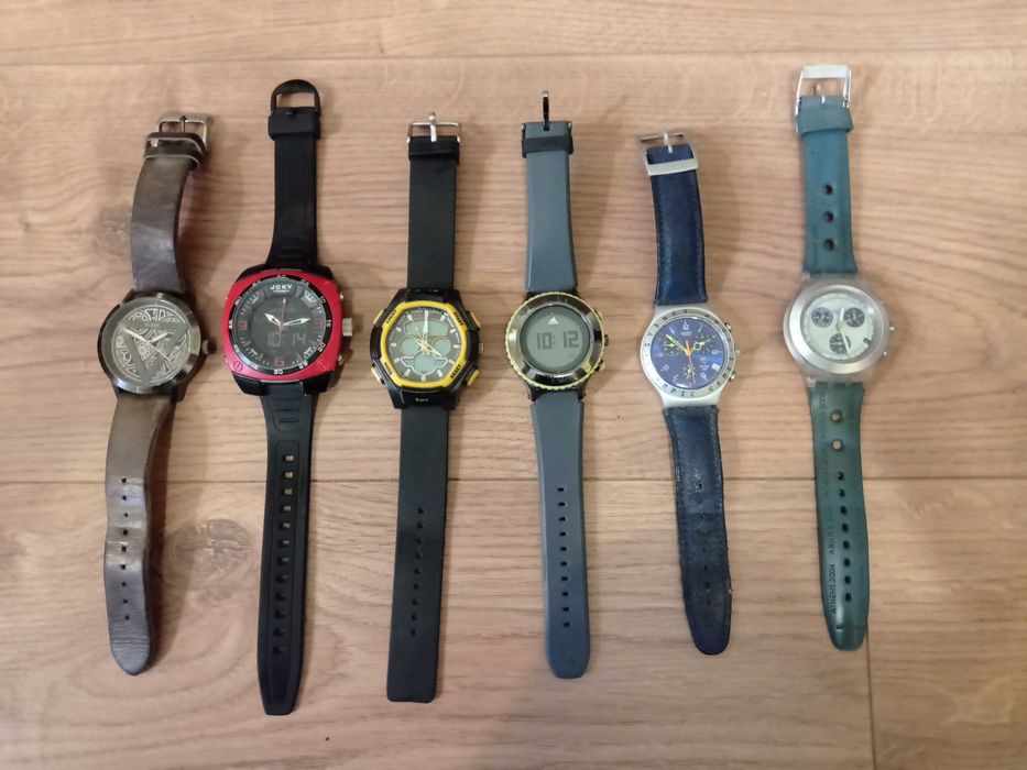 Часовници: Swatch, Adidas, Lafuma, JCKY, Guess.